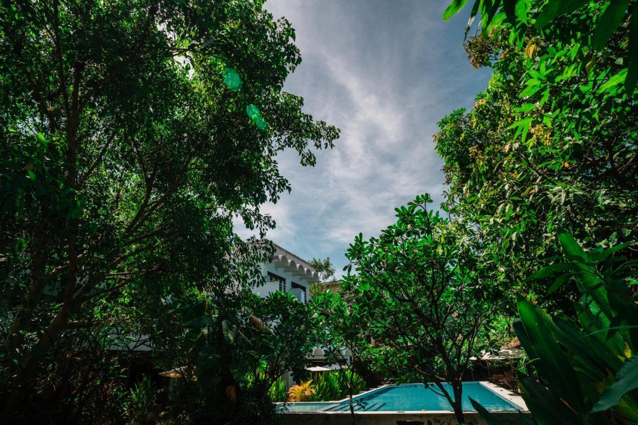 Iroha Garden Hotel & Resort Phnom Penh Esterno foto