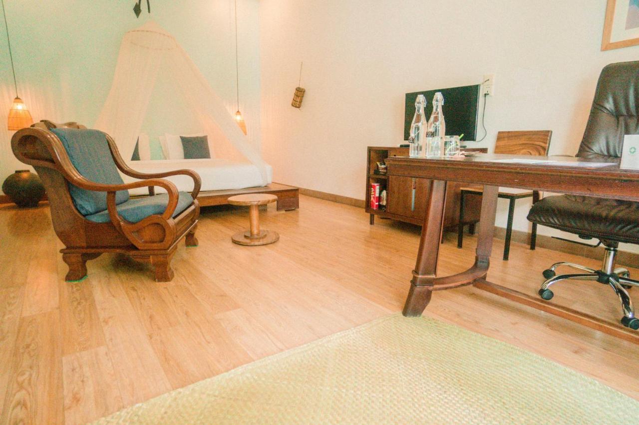 Iroha Garden Hotel & Resort Phnom Penh Esterno foto